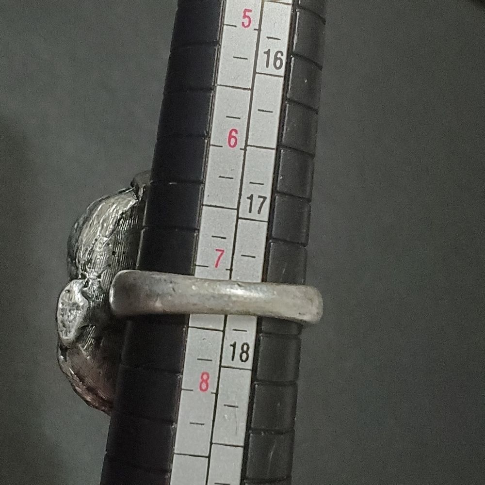 Chunky silver tone flower ring size 7.25 - Picture 8 of 8